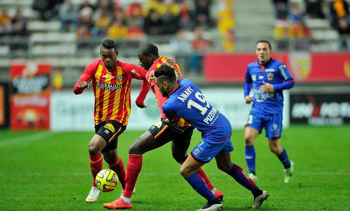 开云电竞平台-朗斯主场告捷，继续保持稳定状态